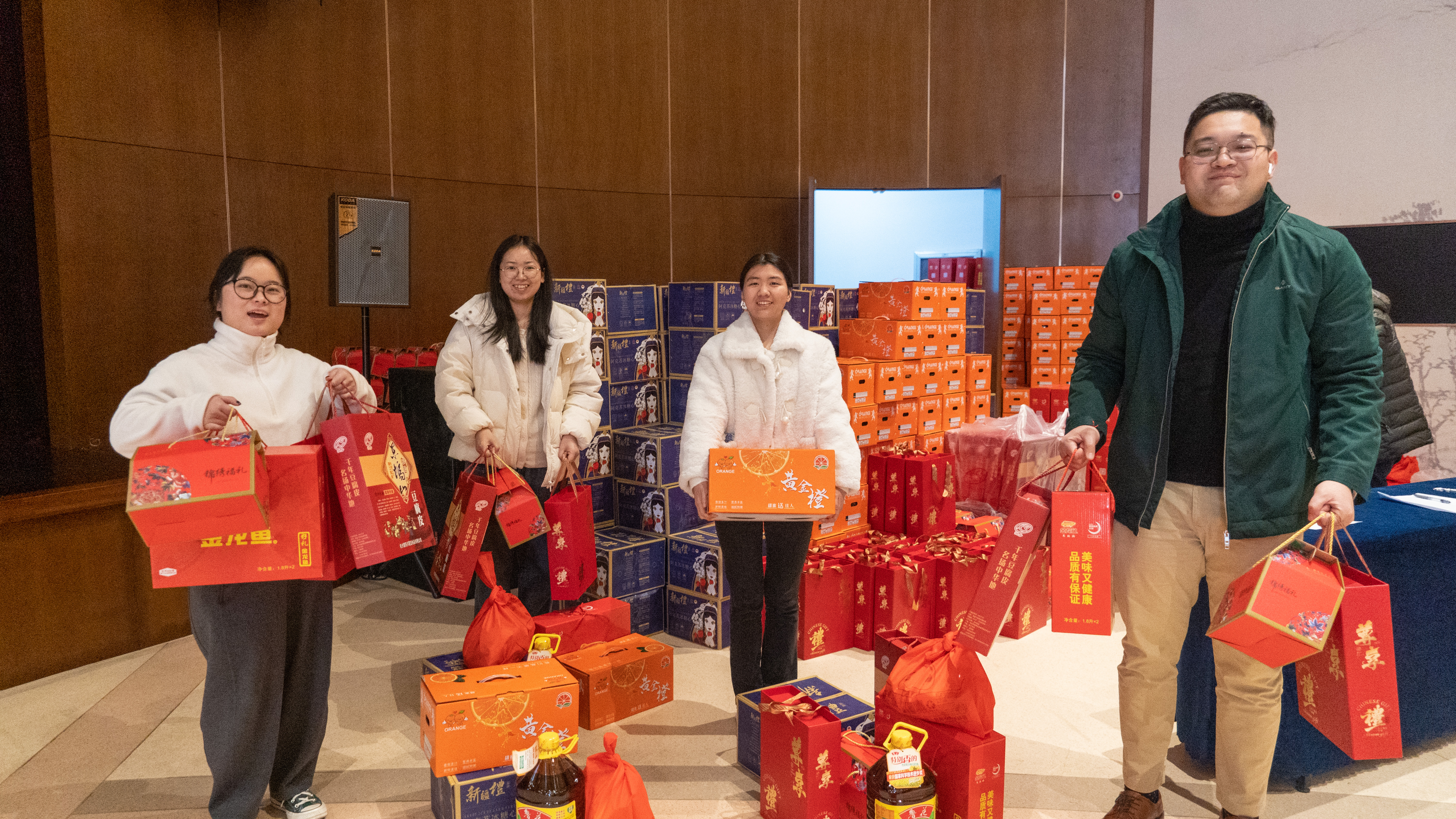 ca88���Źٷ���վ��������������չ�´���ů�˶�