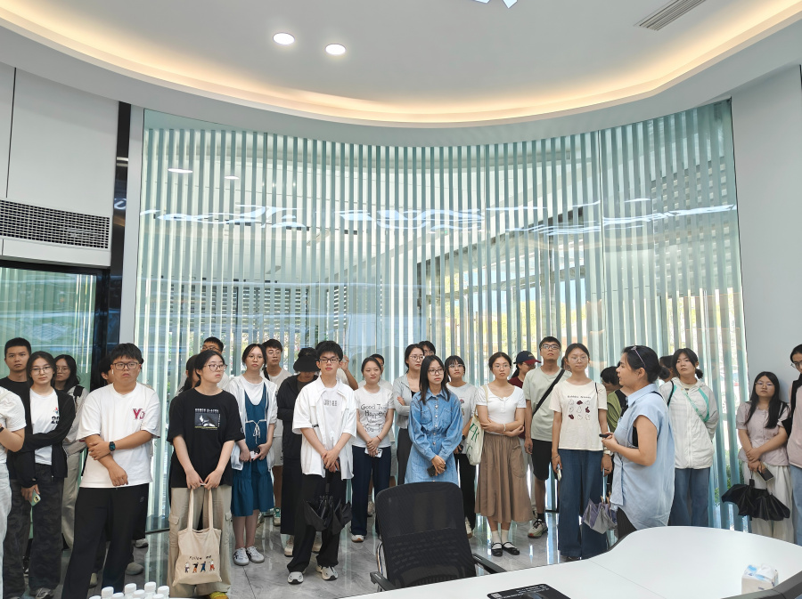 1760162433374618c5Nu.jpg ΢ÐÅͼƬ_20251011134955_8_799.jpg